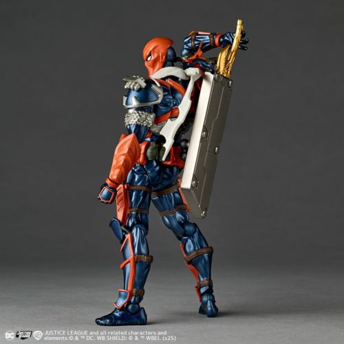 Deathstroke,DC Universe,Revoltech Kaiyodo