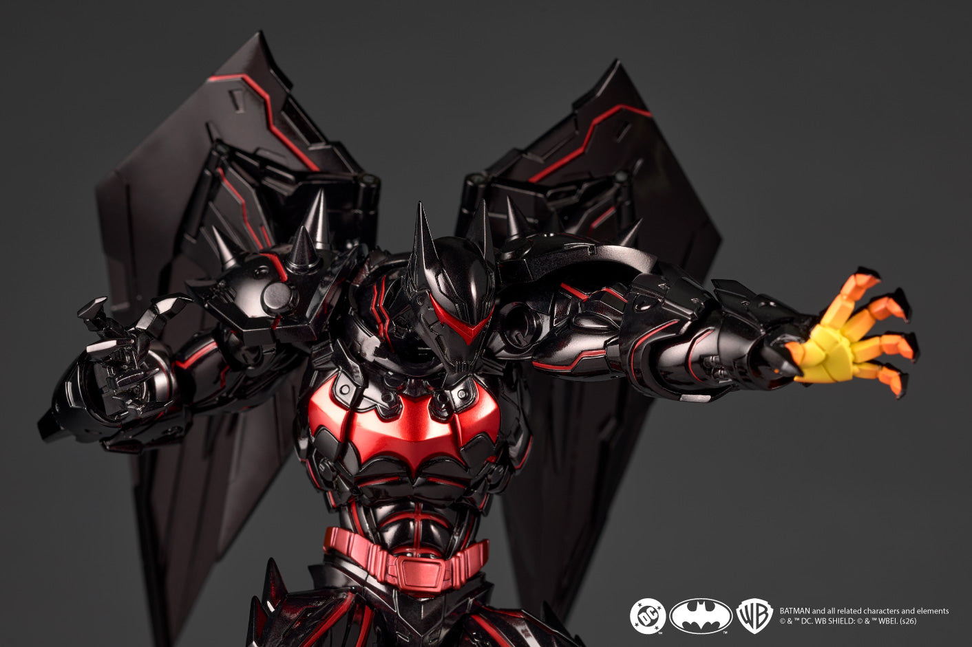 Kaiyodo Amazing Yamaguchi Hellbat Batman Actionfigur 190mm PVC Modell