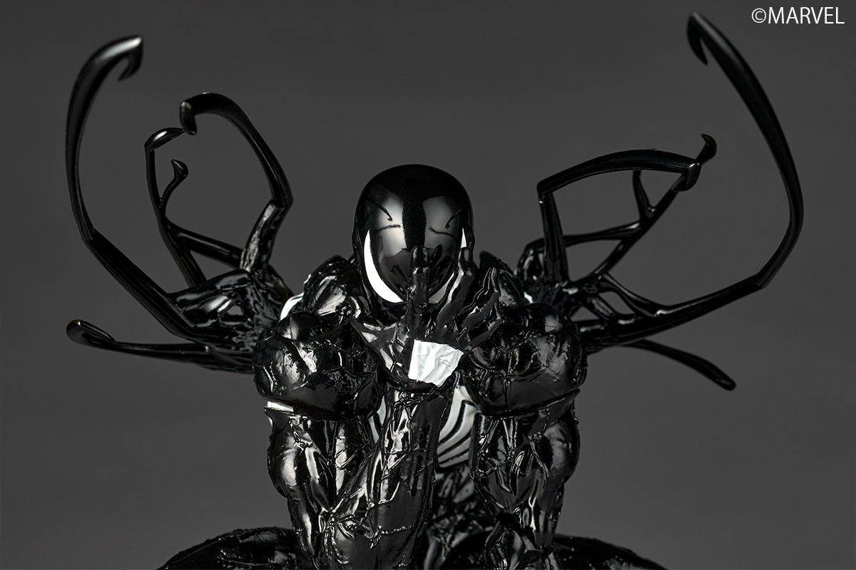 Revoltech Amazing Yamaguchi Symbiote Spider-Man Action Figure Limited Bonus Set
