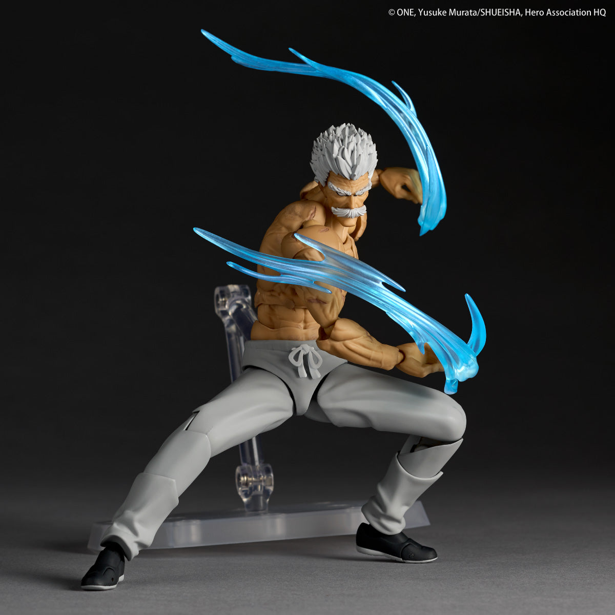 Kaiyodo Revoltech Amazing Yamaguchi Silver Fang Actionfigur 155mm