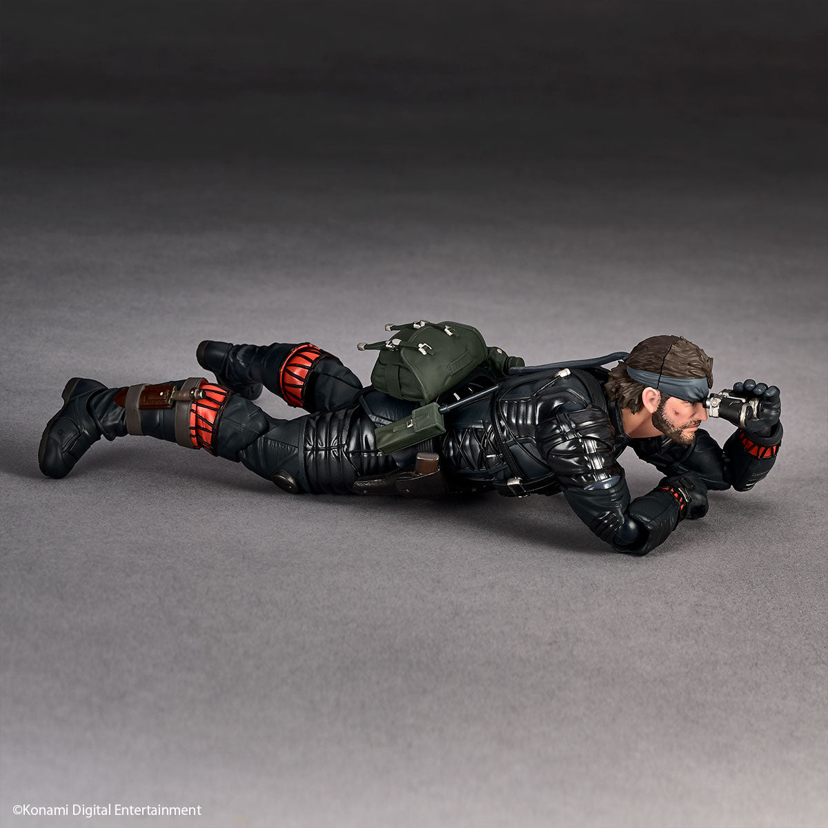 Kaiyodo Revoltech Amazing Yamaguchi Naked Snake Sneaking Suit Actionfigur