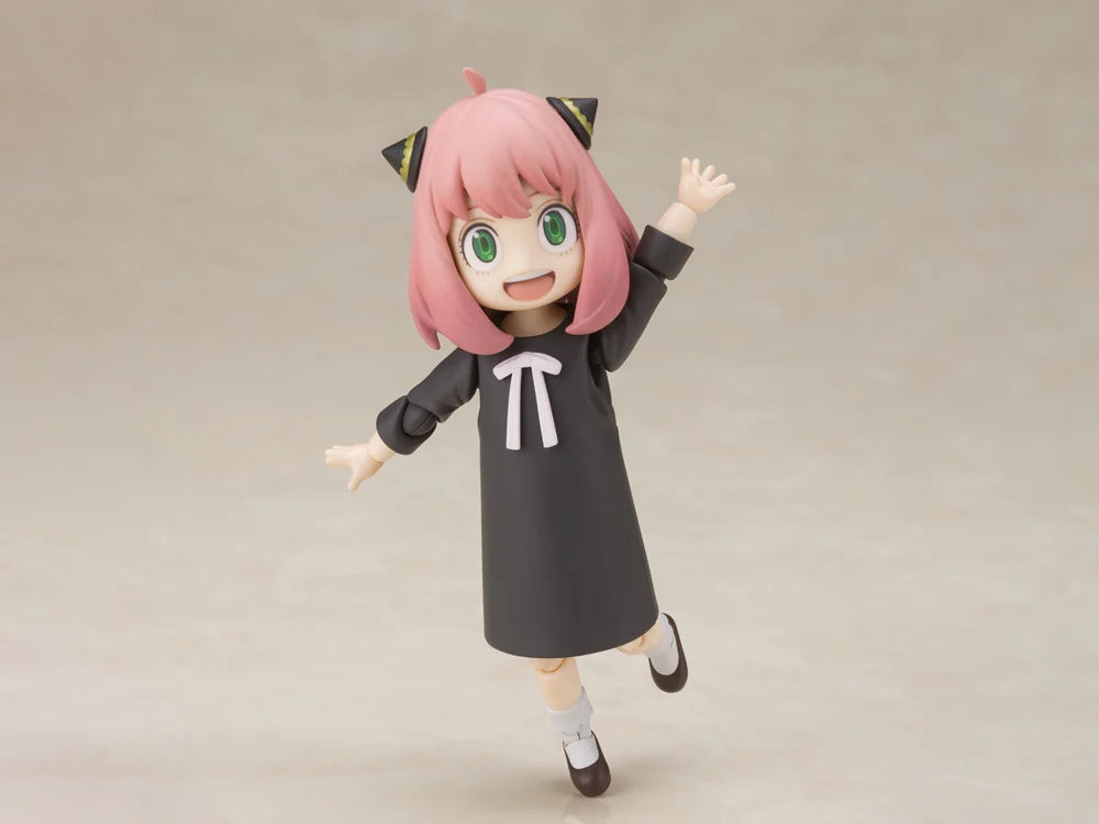 Spy x Family Figur / Anya Forger S.H. Figuarts Actionfigur 8 cm