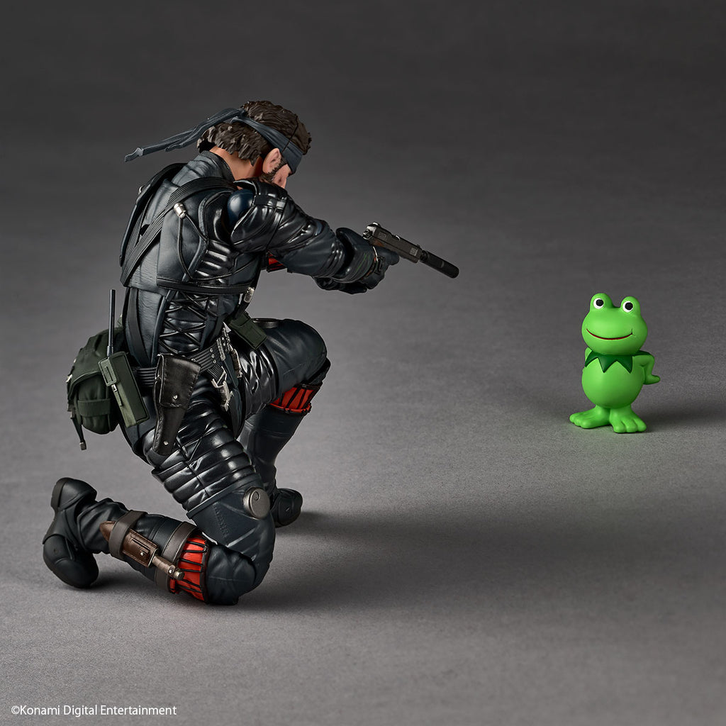 Kaiyodo Revoltech Amazing Yamaguchi Naked Snake Sneaking Suit Actionfigur