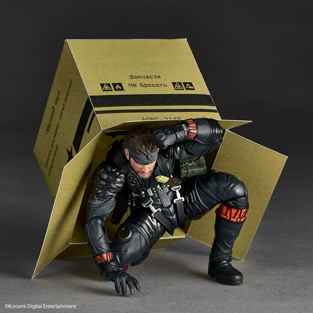 Kaiyodo Revoltech Amazing Yamaguchi Naked Snake Sneaking Suit Actionfigur