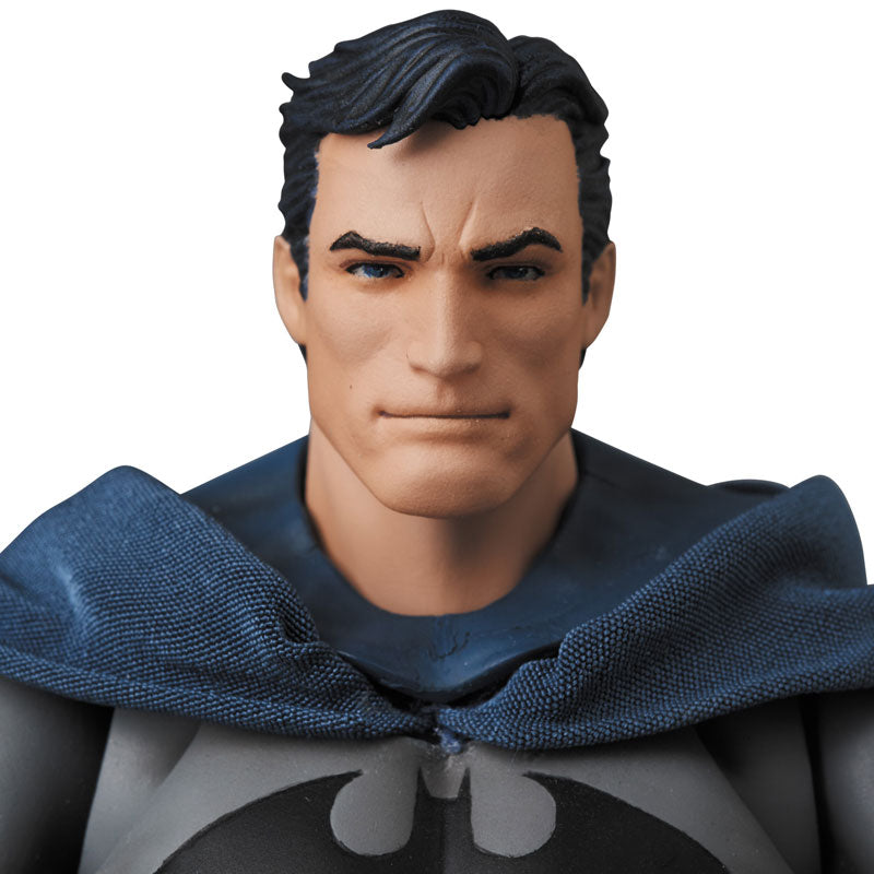 Medicom Toy MAFEX Batman HUSH Actionfigur 160mm