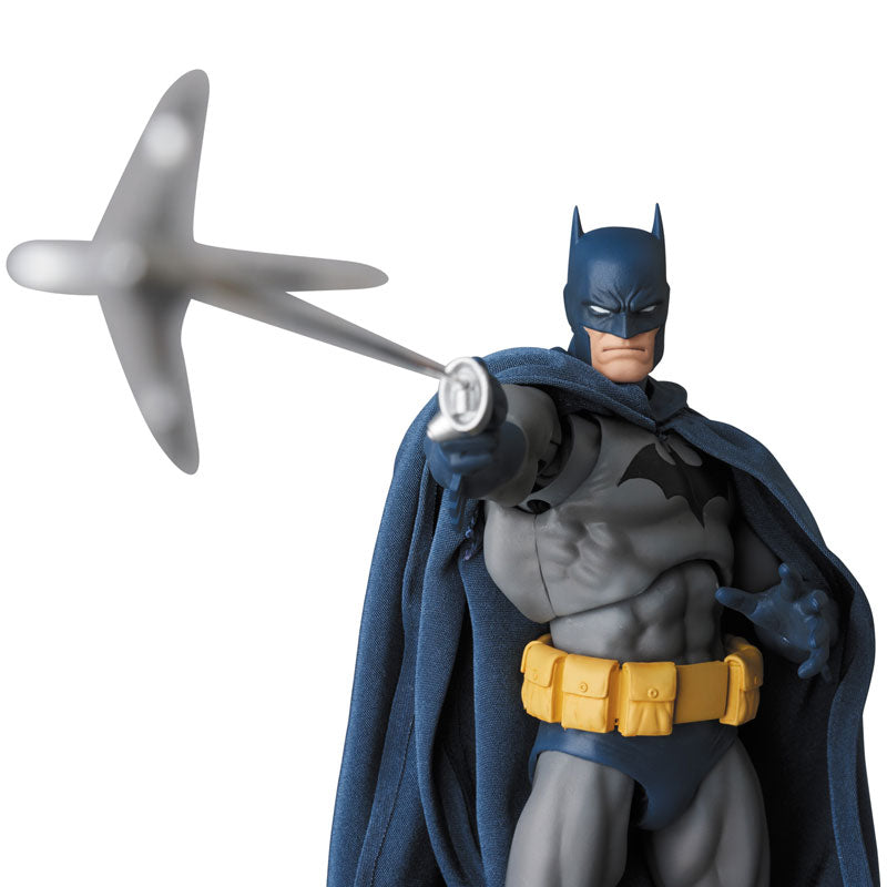 Medicom Toy MAFEX Batman HUSH Actionfigur 160mm