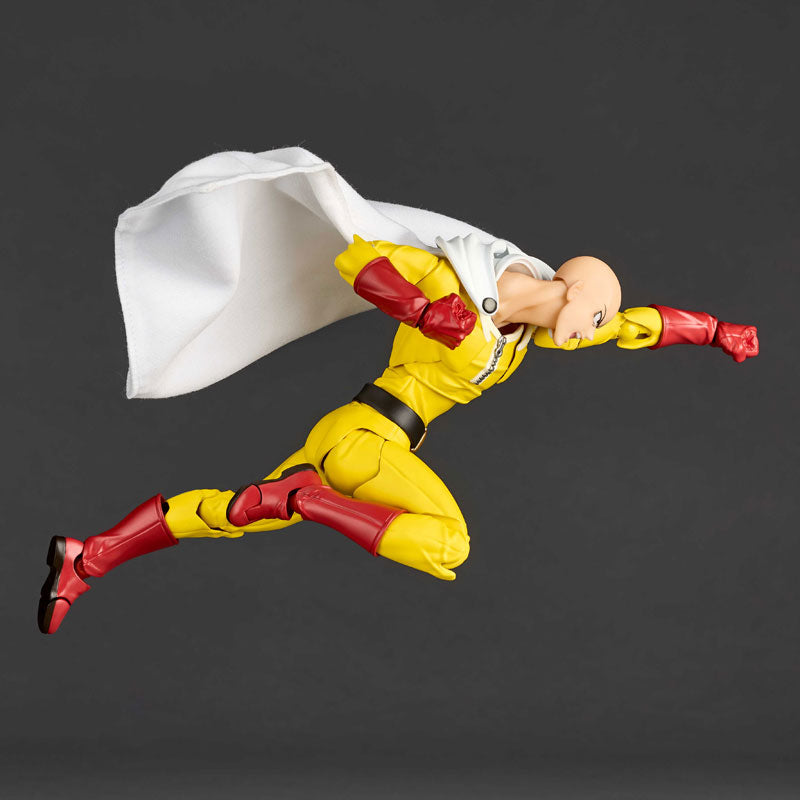 Revoltech Amazing Yamaguchi One-Punch Man Saitama  DX