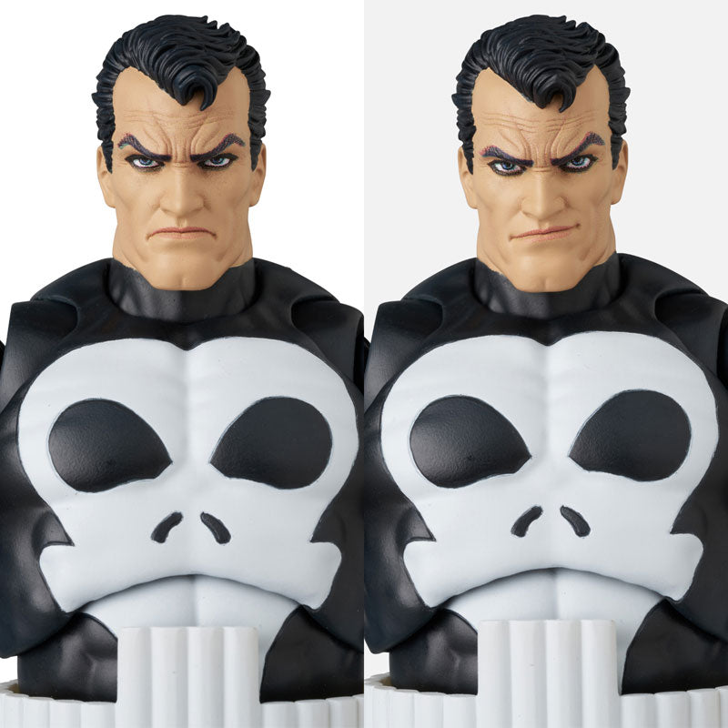 Medicom Toy MAFEX The Punisher Comic Ver. Action Figure 160mm