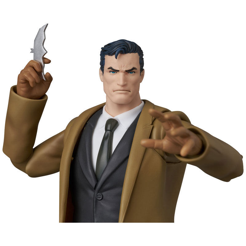Medicom Toy MAFEX No.299 Bruce Wayne Batman Hush Action Figure