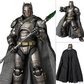 Medicom Toy MAFEX No.313 Armored Batman Ver.1.5 Actionfigur