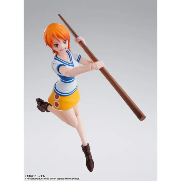 ONE PIECE - Nami "Romance Dawn" - S.H. Figuarts  Figur