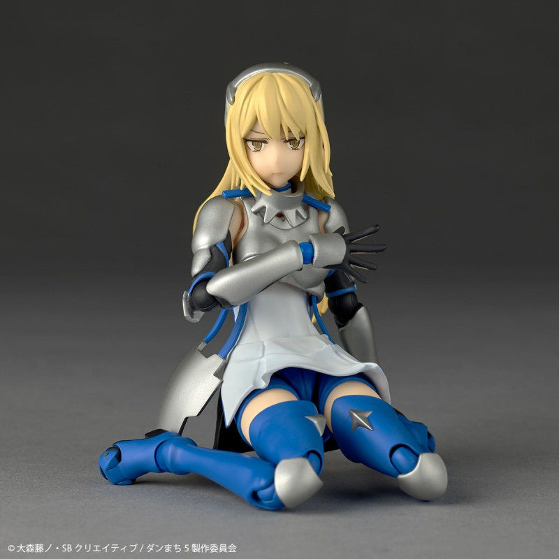 Revoltech Ais Wallenstein "Is It Wrong to Try to Pick Up Girls in a Dungeon?" Action Figure Limited Bonus Set