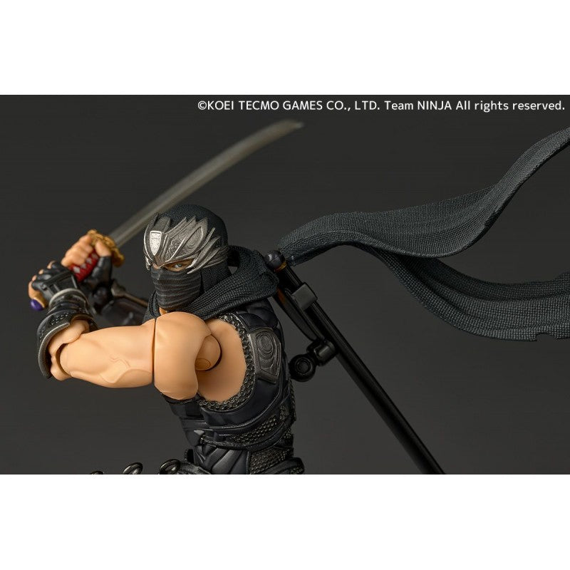 REVOLTECH AMAZING YAMAGUCHI RYU HAYABUSA "NINJA GAIDEN 3: RAZOR'S EDGE" VER. (W/ BONUS PARTS)
